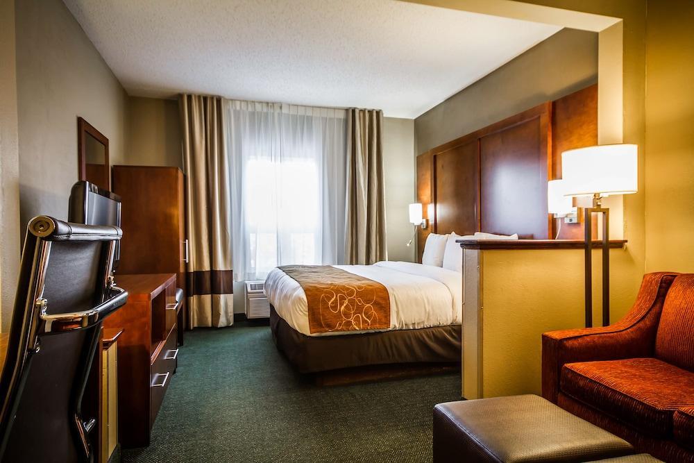 Comfort Hotel 3*
