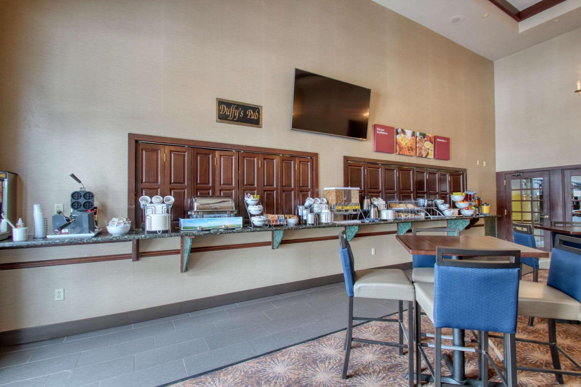 Comfort Hotel Madison
